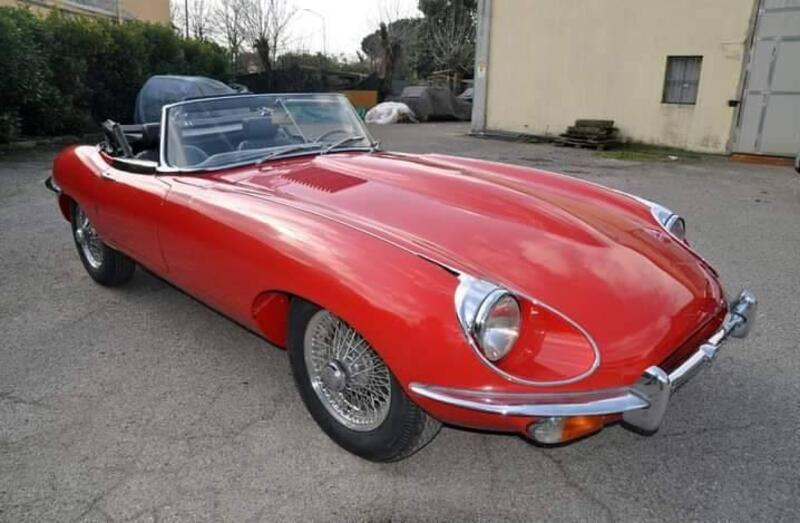 Jaguar Etype 4.2 spider km 0 d&#039;epoca del 1969 a Soresina